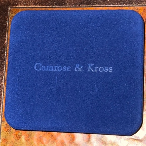 Camrose & Kross JBK Swarovski Crystal Berry Mother’s Brooch Pin IOB - Picture 9 of 9